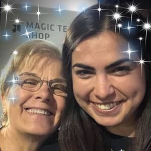 Meet your Posher, Maria